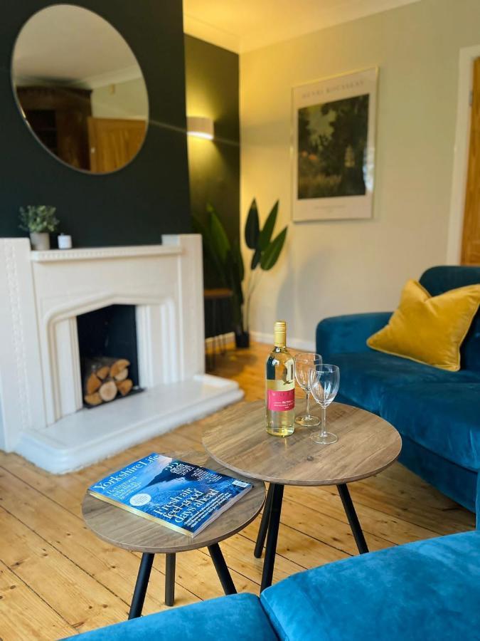 Kist Accommodates - Stylish Headingley Apartment - Parking - 500 Mps Wifi Meanwood Exterior photo