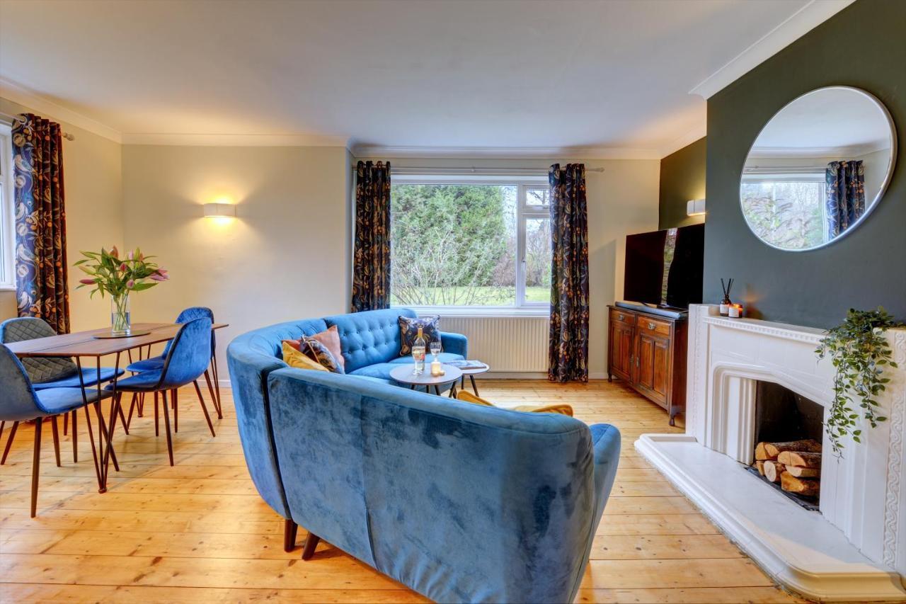 Kist Accommodates - Stylish Headingley Apartment - Parking - 500 Mps Wifi Meanwood Exterior photo